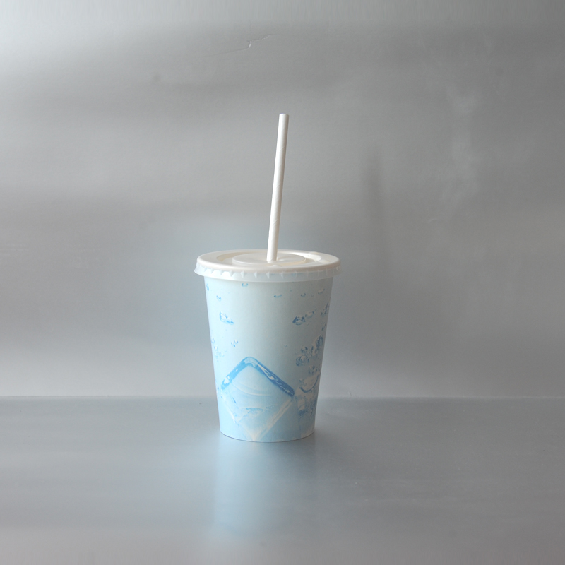 Cold drinking paper cups